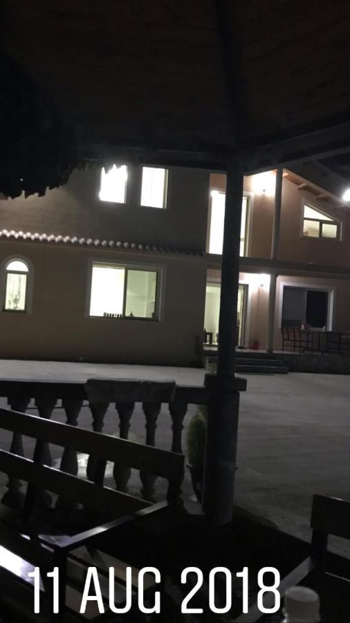 Vila Ama Kruje Bed and Breakfast Εξωτερικό φωτογραφία