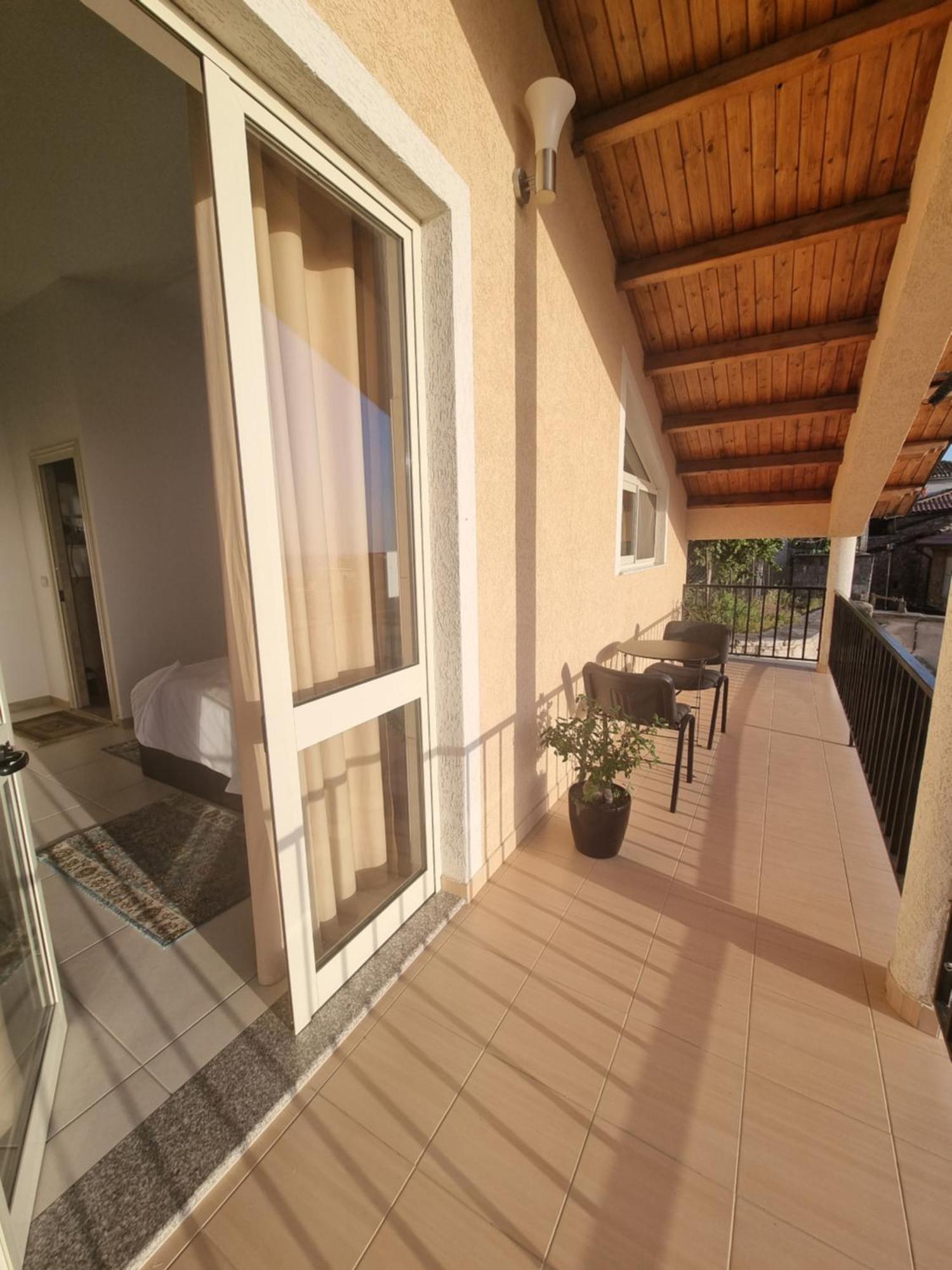 Vila Ama Kruje Bed and Breakfast Δωμάτιο φωτογραφία