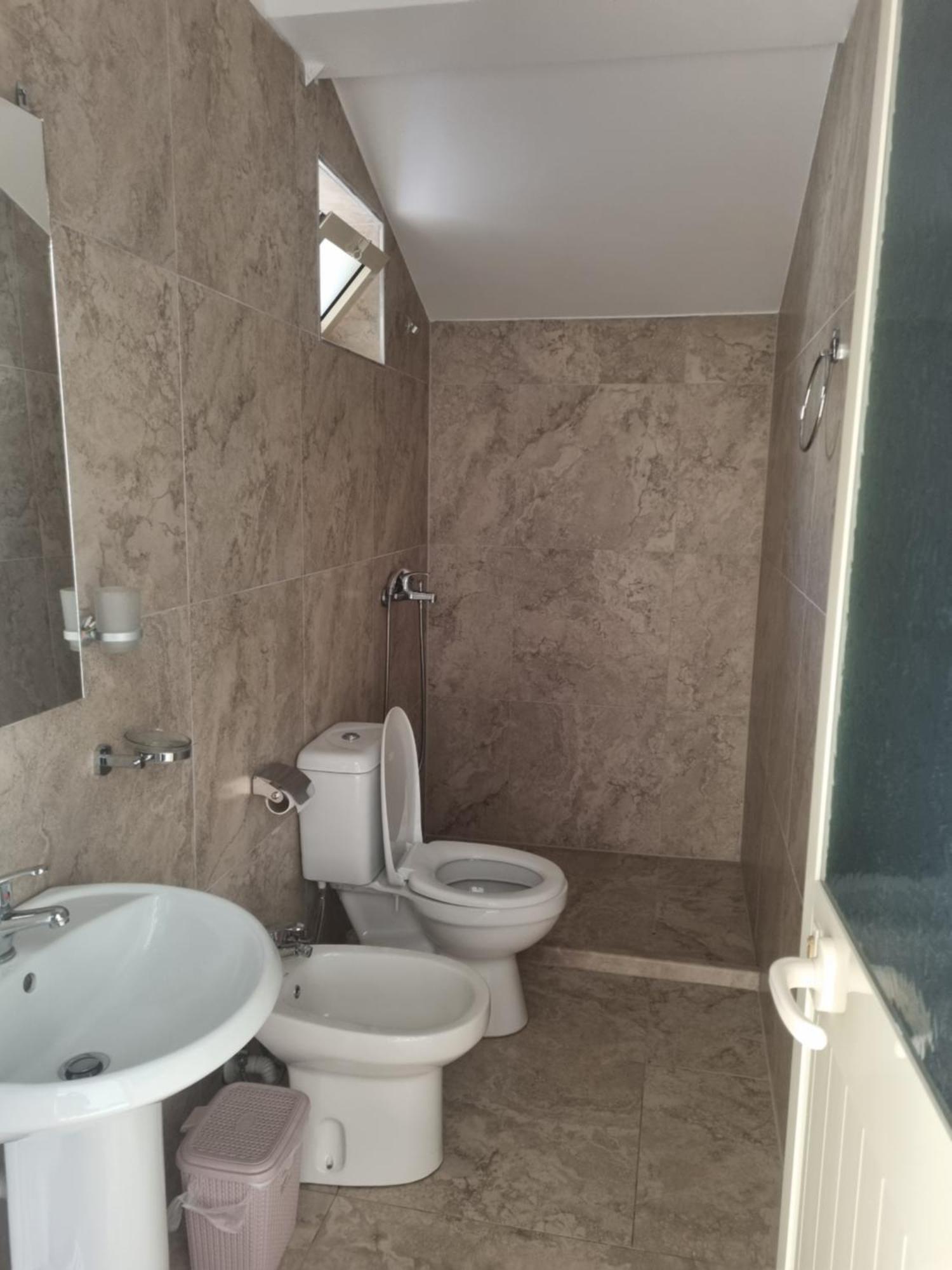 Vila Ama Kruje Bed and Breakfast Δωμάτιο φωτογραφία