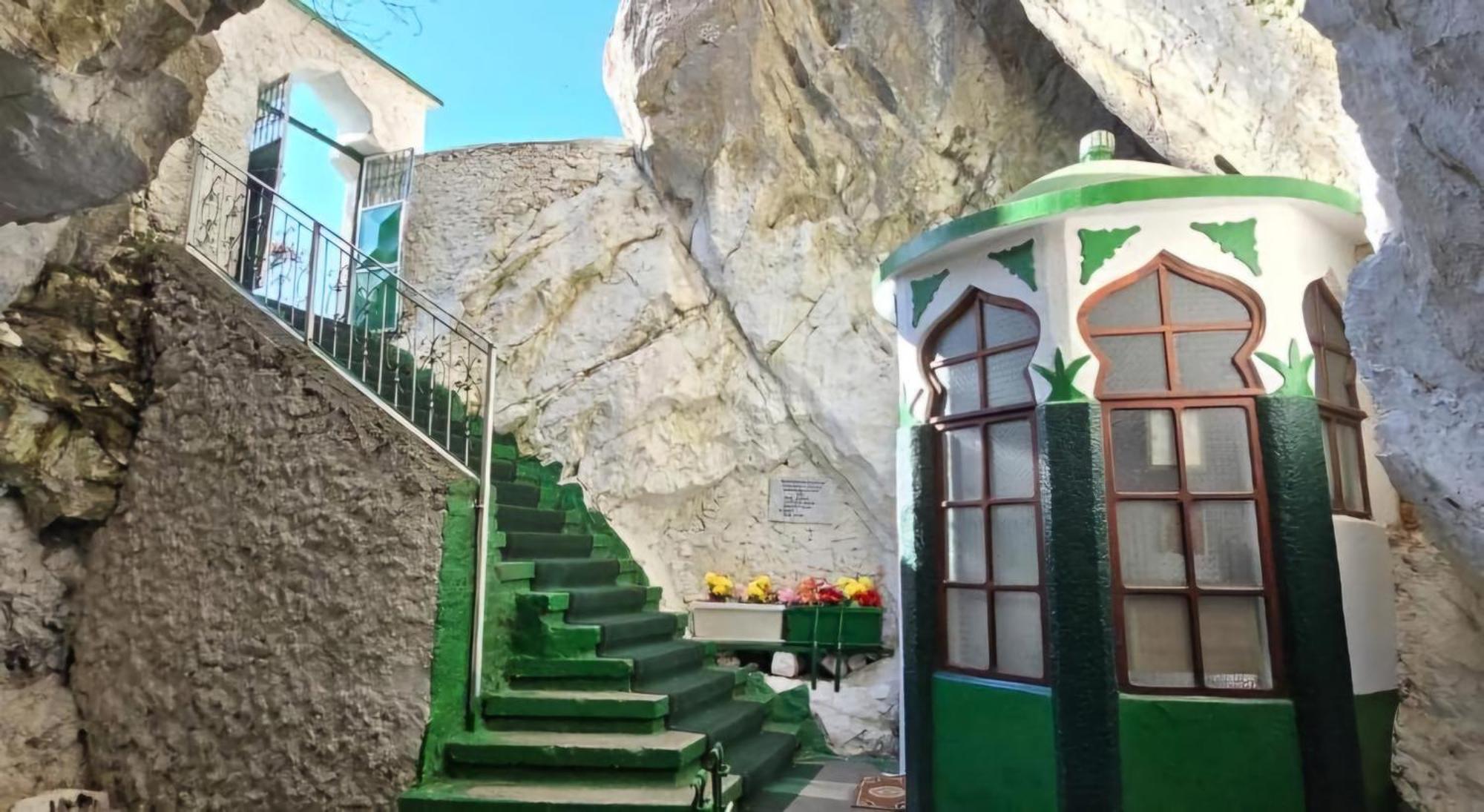 Vila Ama Kruje Bed and Breakfast Εξωτερικό φωτογραφία